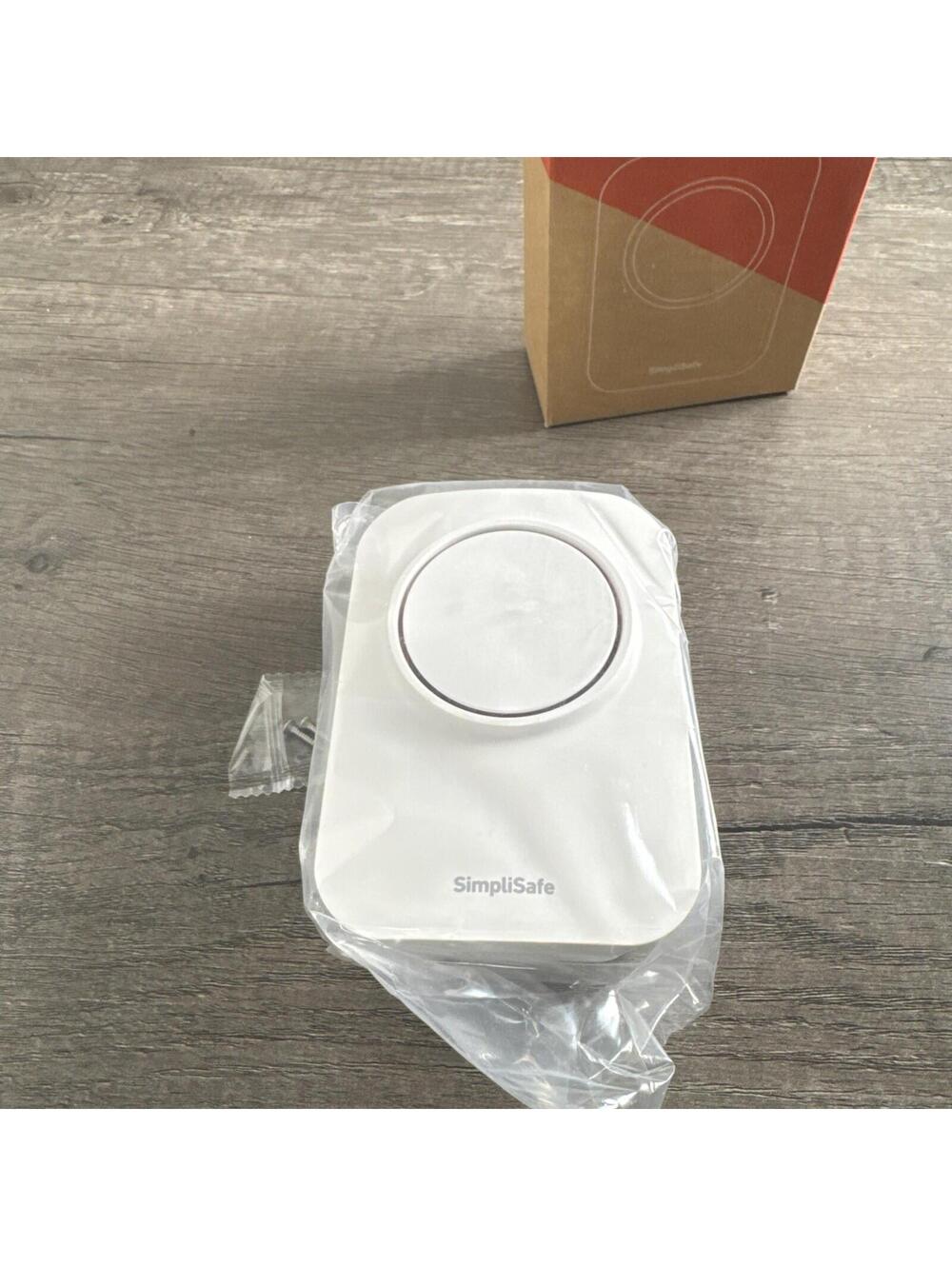 SimpliSafe Extra Siren Home Security System Model WS3 - NEW - Picture 2 of 4